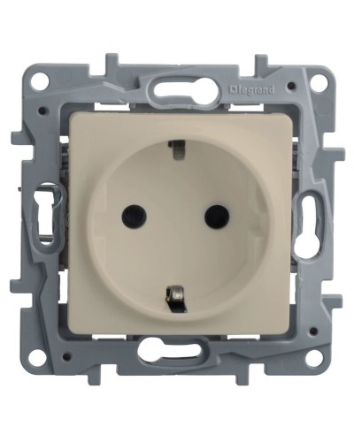 Розетка 2К+З ETIKA, слоновая кость (672321). Розетка. LegranD в Ижевске
