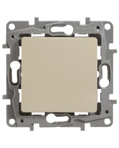 Выключатель 10AX-250В ETIKA, слоновая кость (672301). Выключатель. LegranD в Ижевске