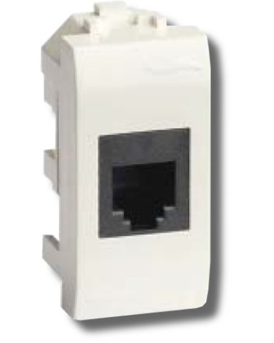 Розетка RJ-45 Brava 1 модуль белая (76457B): Розетка компьютерная экранированная с одним разъёмом в Ижевске